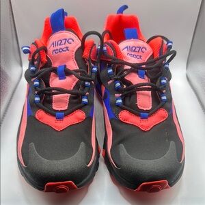 Nike Black and Pink Chunky Air 270‎ React.